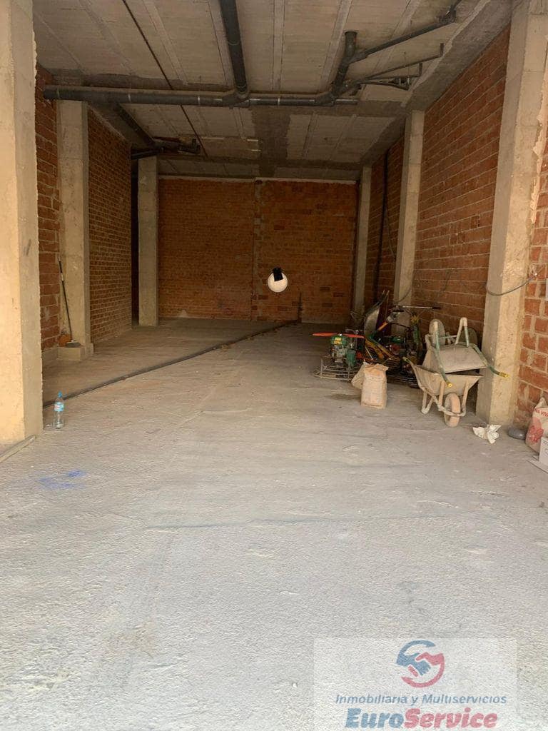 1 makuuhuone Kaupallinen vuokrattavana paikassa Museros - 700 € (Ref: 9354119)