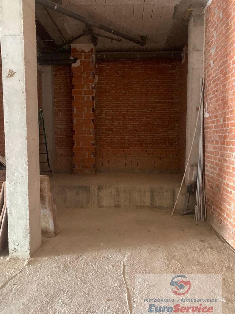 1 makuuhuone Kaupallinen vuokrattavana paikassa Museros - 700 € (Ref: 9354119)