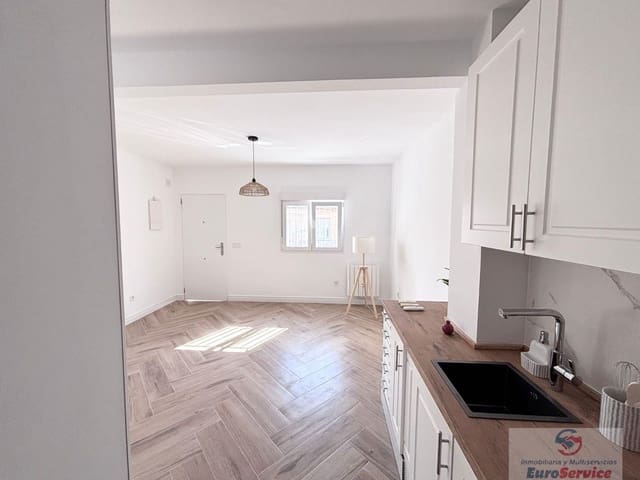 3 bedroom Townhouse for sale in Alcobendas - € 319,000 (Ref: 9354120)