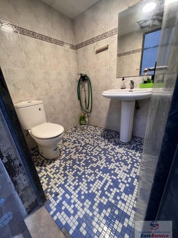 3 soveværelse Erhverv til leje i Nou Moles, Valencia by - € 790 (Ref: 9354121)