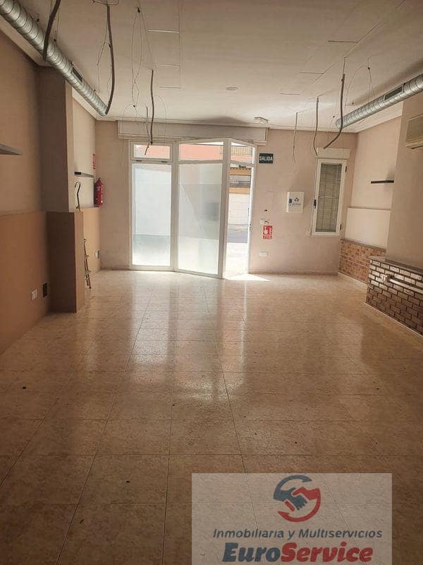 3 soveværelse Erhverv til leje i Valencia by - € 925 (Ref: 9354122)