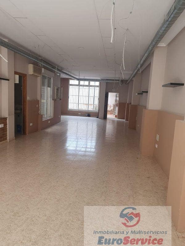 3 soveværelse Erhverv til leje i Valencia by - € 925 (Ref: 9354122)