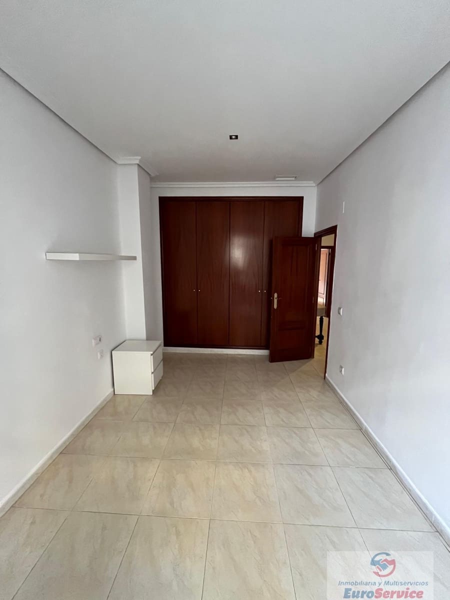 2 sovrum Lägenhet att hyra i Valencia stad - 1 190 € (Ref: 9354123)