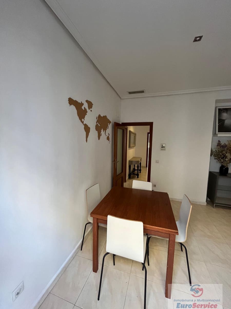 2 sovrum Lägenhet att hyra i Valencia stad - 1 190 € (Ref: 9354123)