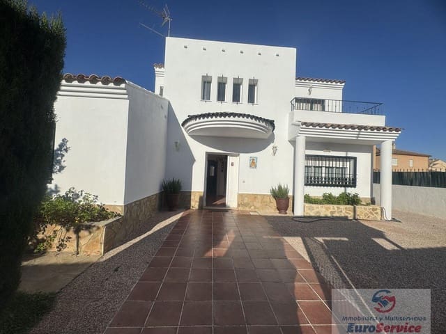 4 bedroom Villa for rent in L'Eliana with pool garage - € 2,690 (Ref: 9354124)