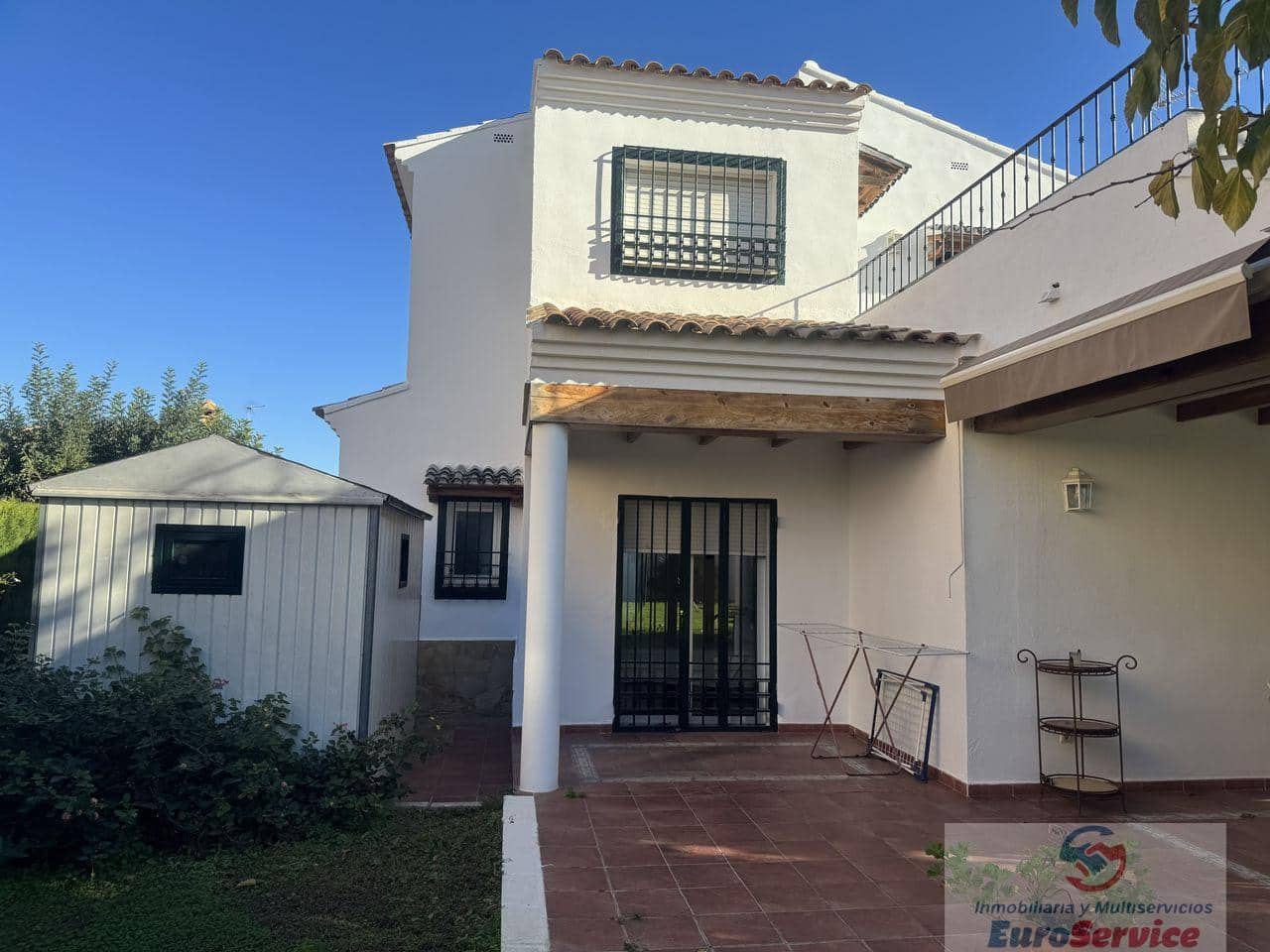 4 bedroom Villa for rent in L'Eliana with pool garage - € 2,690 (Ref: 9354124)