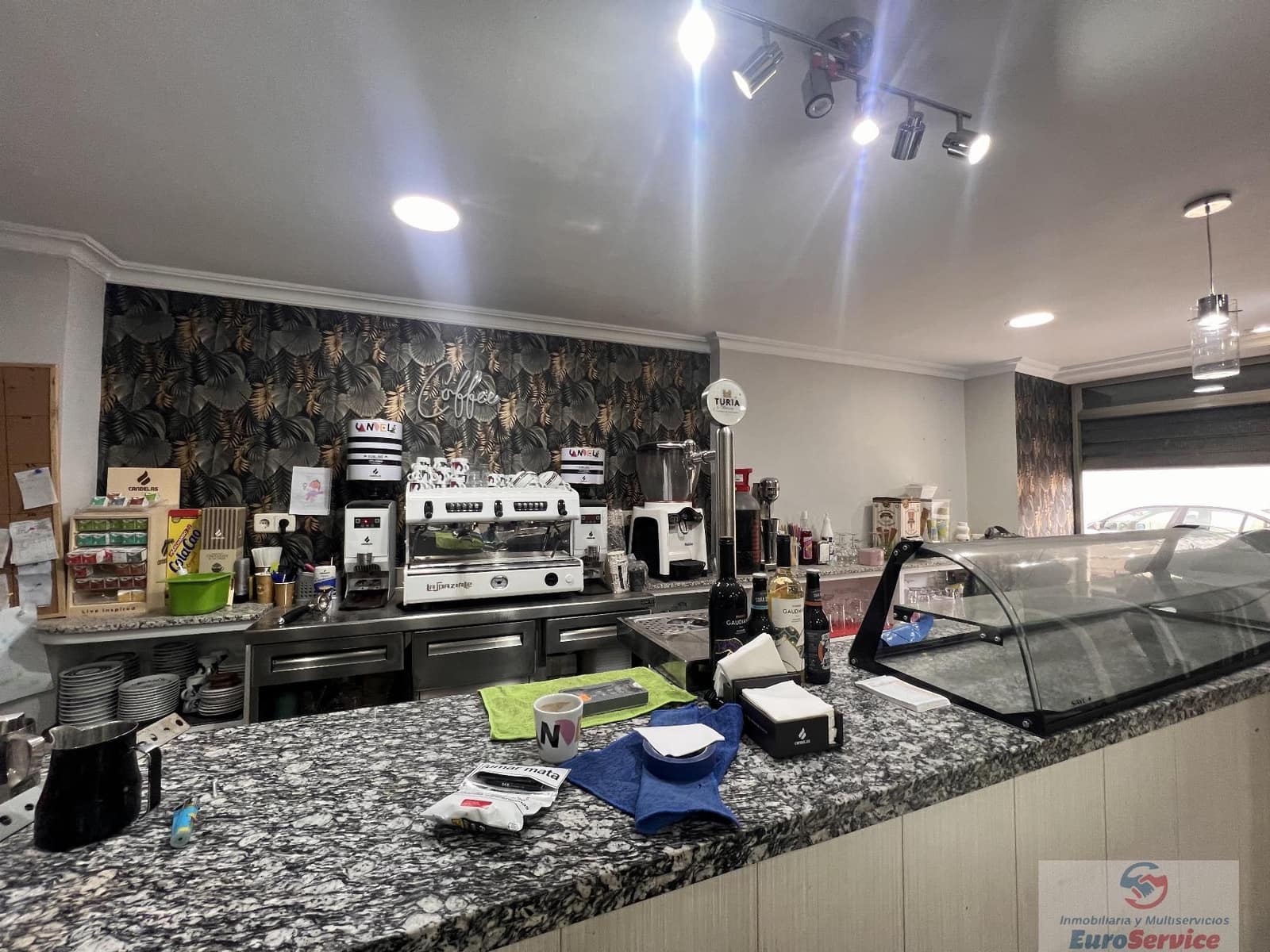 3 bedroom Commercial for sale in Chiva - € 38,000 (Ref: 9354126)