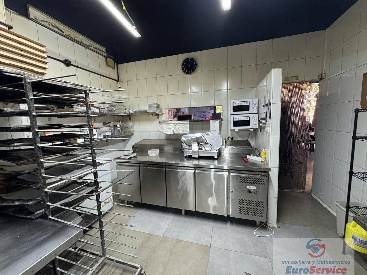 1 bedroom Commercial for sale in Valencia city - € 65,000 (Ref: 9354128)