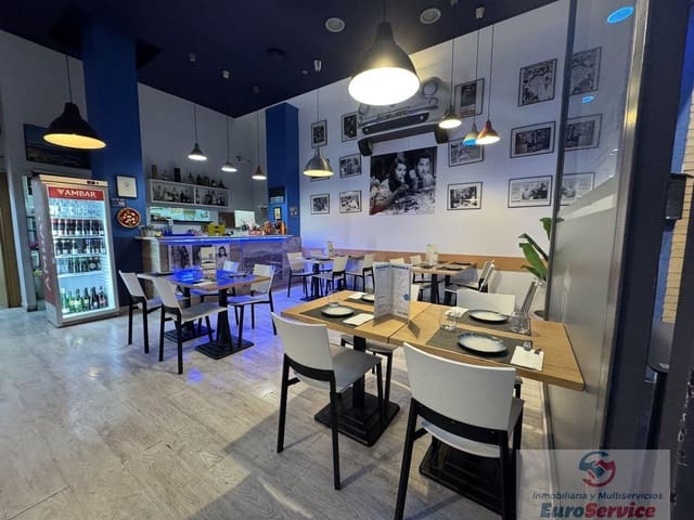 1 bedroom Commercial for sale in Nou Moles, Valencia city - € 65,000 (Ref: 9354128)