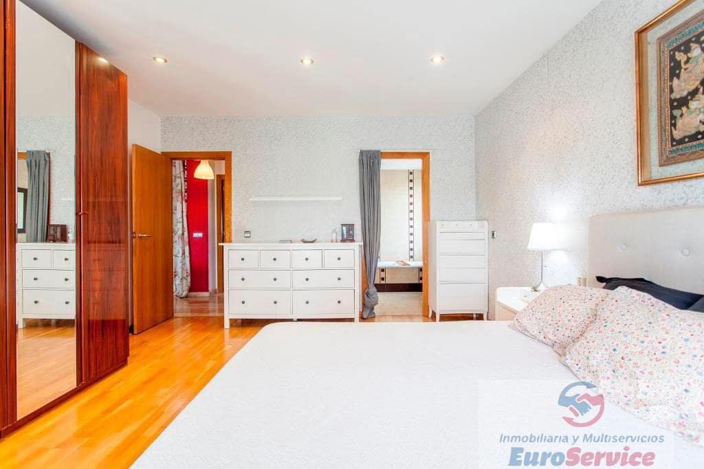 4 sovrum Villa att hyra i Chiva med pool garage - 2 700 € (Ref: 9354129)