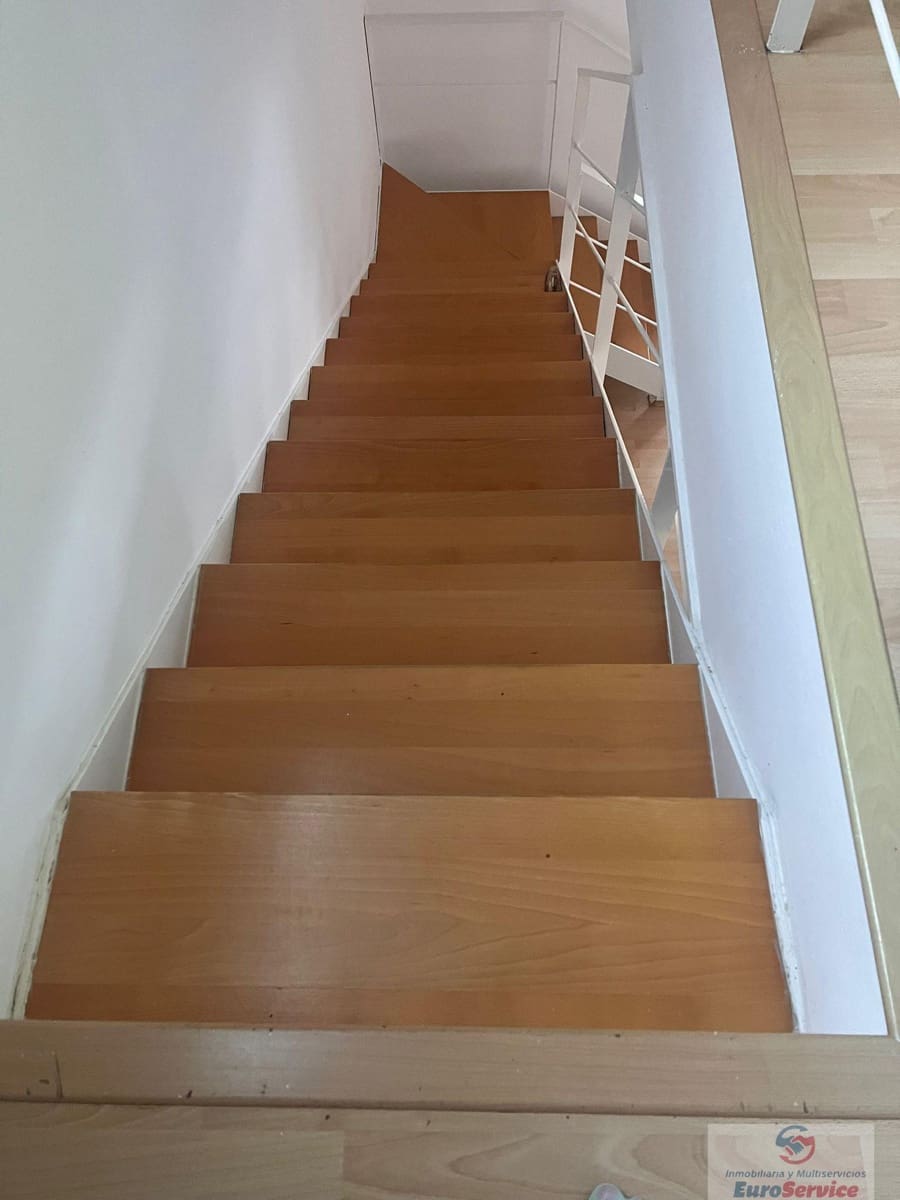 4 soverom Villa til salgs i Chiva med svømmebasseng garasje - € 609 000 (Ref: 9354130)