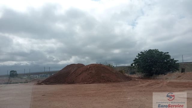 Undeveloped Land for sale in Aldaia - € 299,000 (Ref: 9354134)