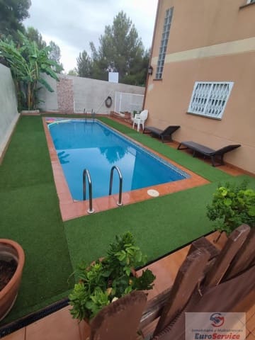 5 soverom Villa til salgs i Chiva med svømmebasseng - € 390 000 (Ref: 9354139)