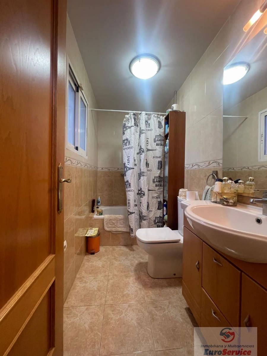 5 soverom Villa til salgs i Chiva med svømmebasseng - € 390 000 (Ref: 9354139)