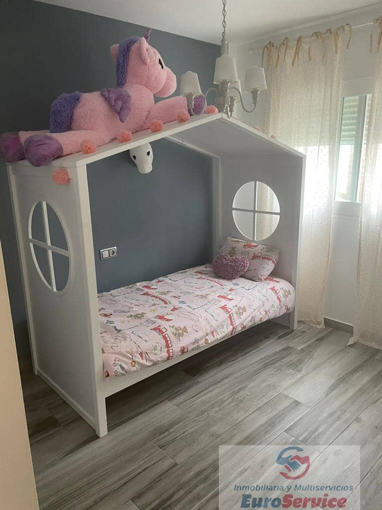 4 soverom Villa til salgs i Valencia by med garasje - € 520 000 (Ref: 9354140)