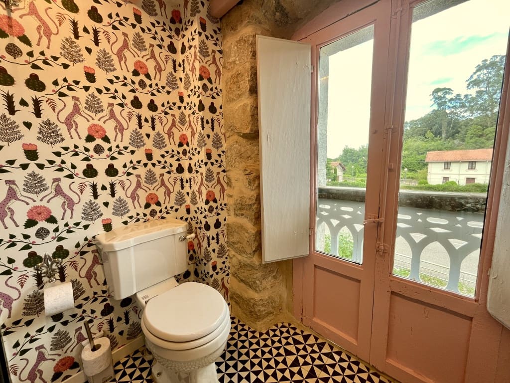 2 bedroom Finca/Country House for sale in Llanes with garage €