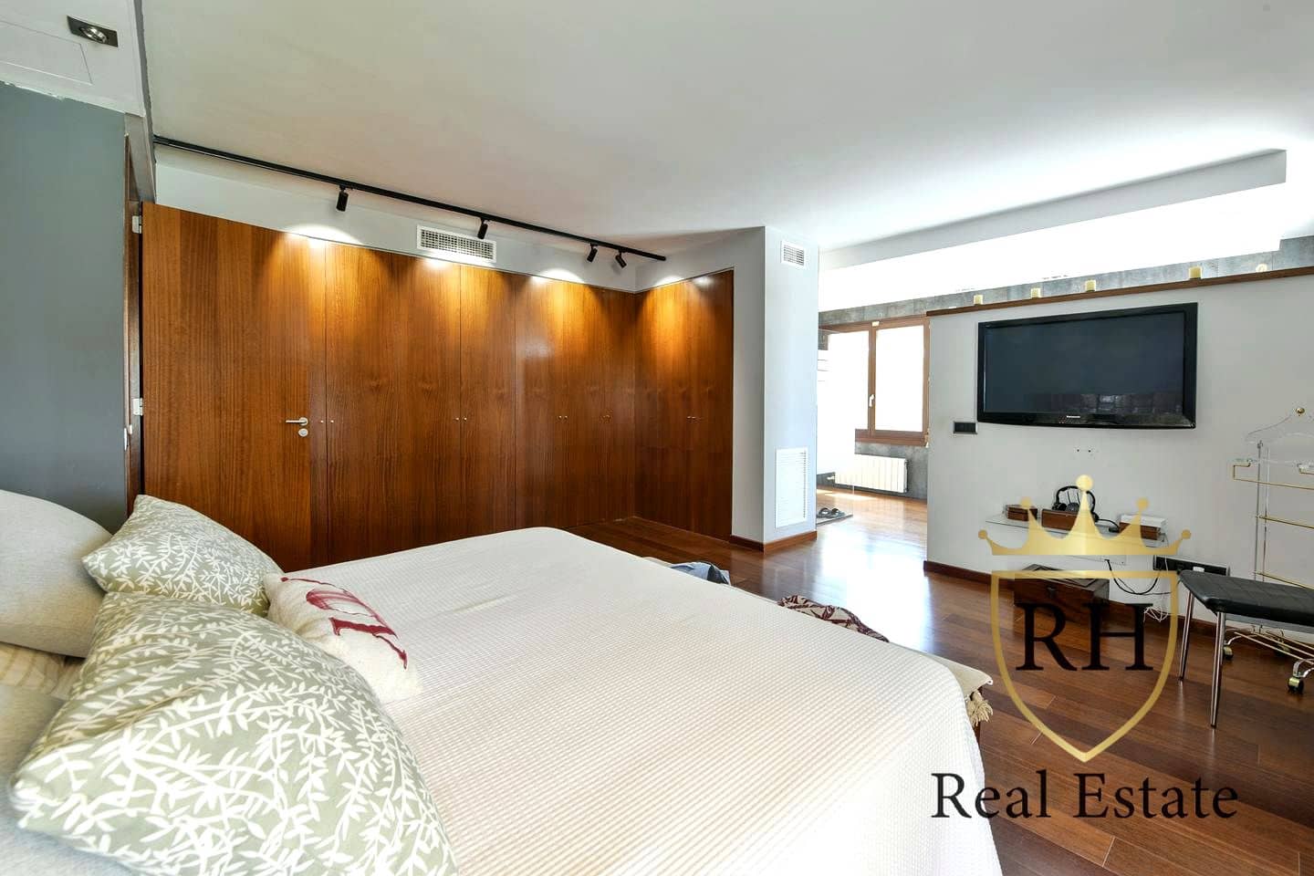 4 quarto Moradia para venda em Palma de Mallorca com piscina garagem - 2 500 000 € (Ref: 10030938)