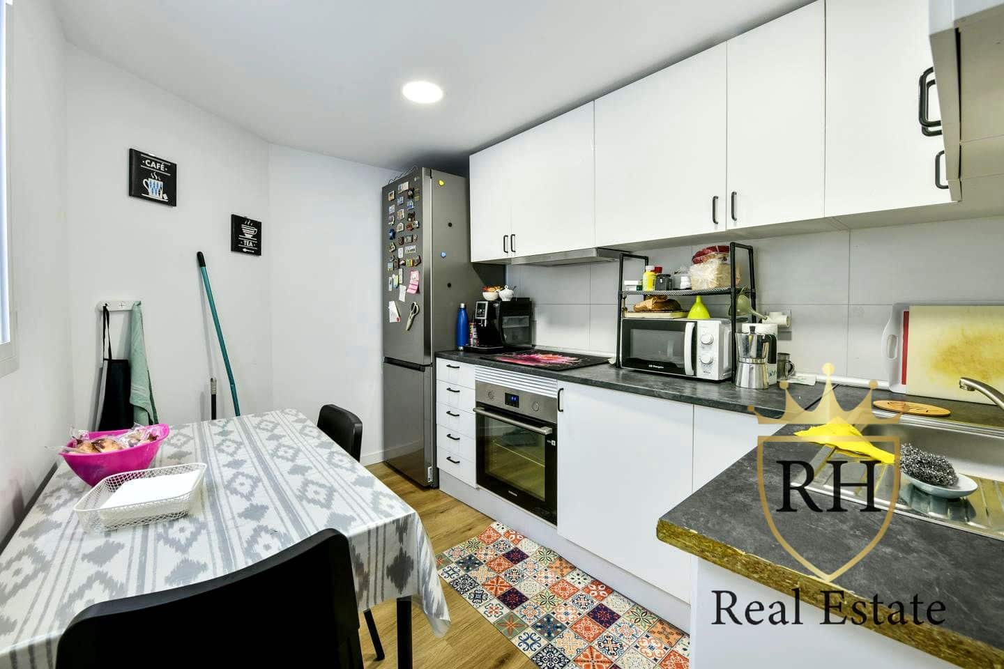 2 slaapkamer Flat te koop in Palma de Mallorca - € 369.000 (Ref: 10040156)