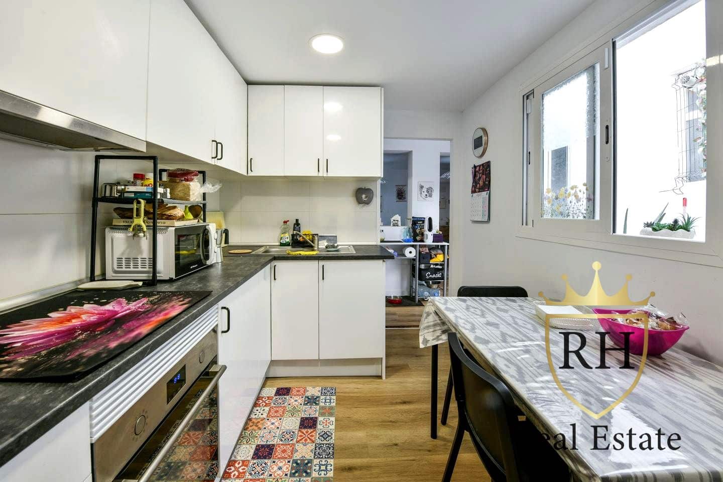 2 slaapkamer Flat te koop in Palma de Mallorca - € 369.000 (Ref: 10040156)