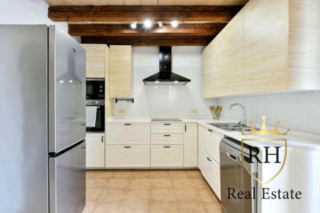4 sypialnia Willa na sprzedaż w Campanet z garażem - 550 000 € (Ref: 10046245)