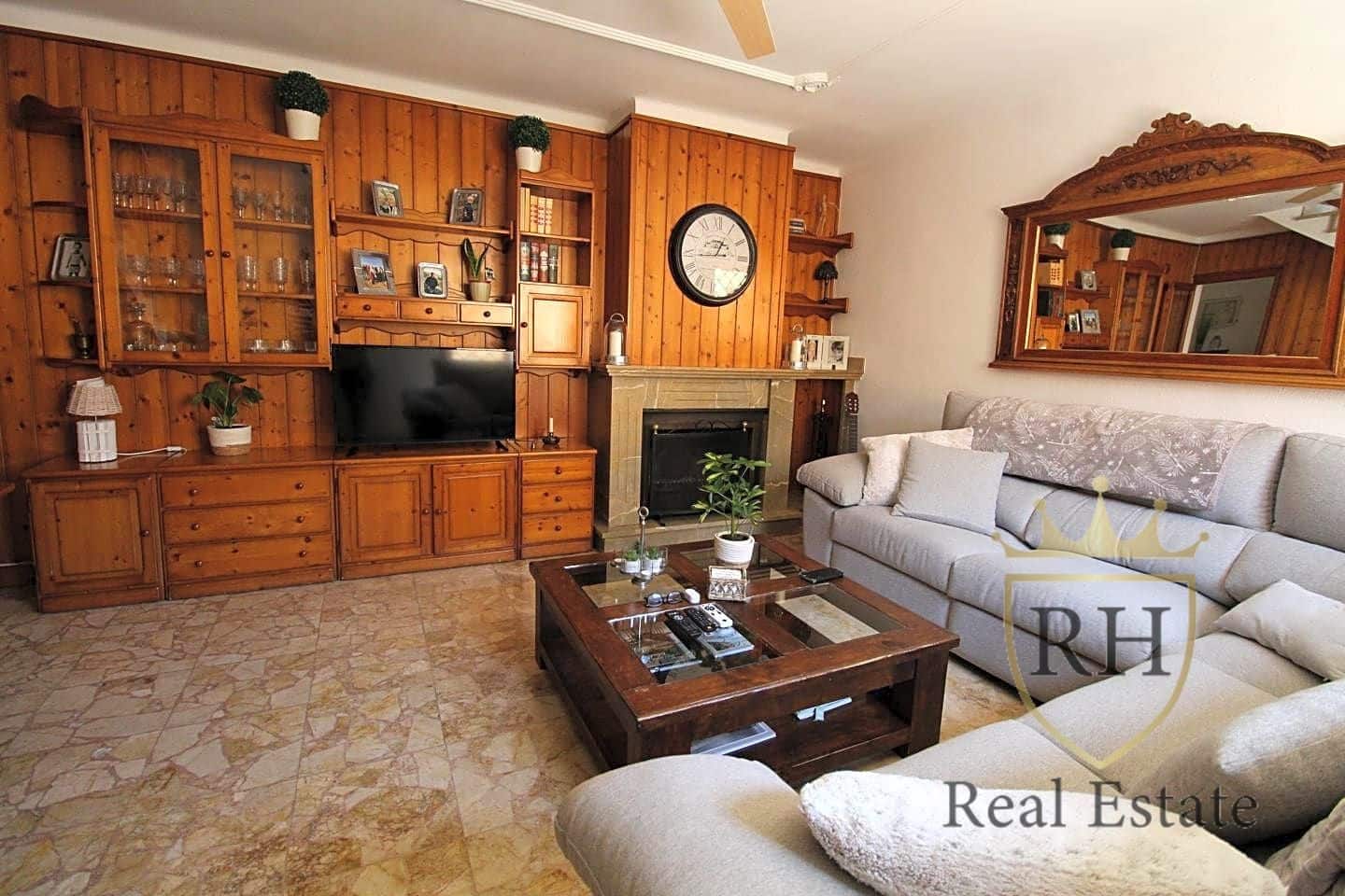 3 soveværelse Villa til salg i Alaro med garage - € 580.000 (Ref: 8374419)