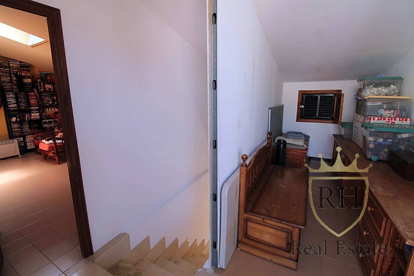 3 soveværelse Villa til salg i Alaro med garage - € 580.000 (Ref: 8374419)