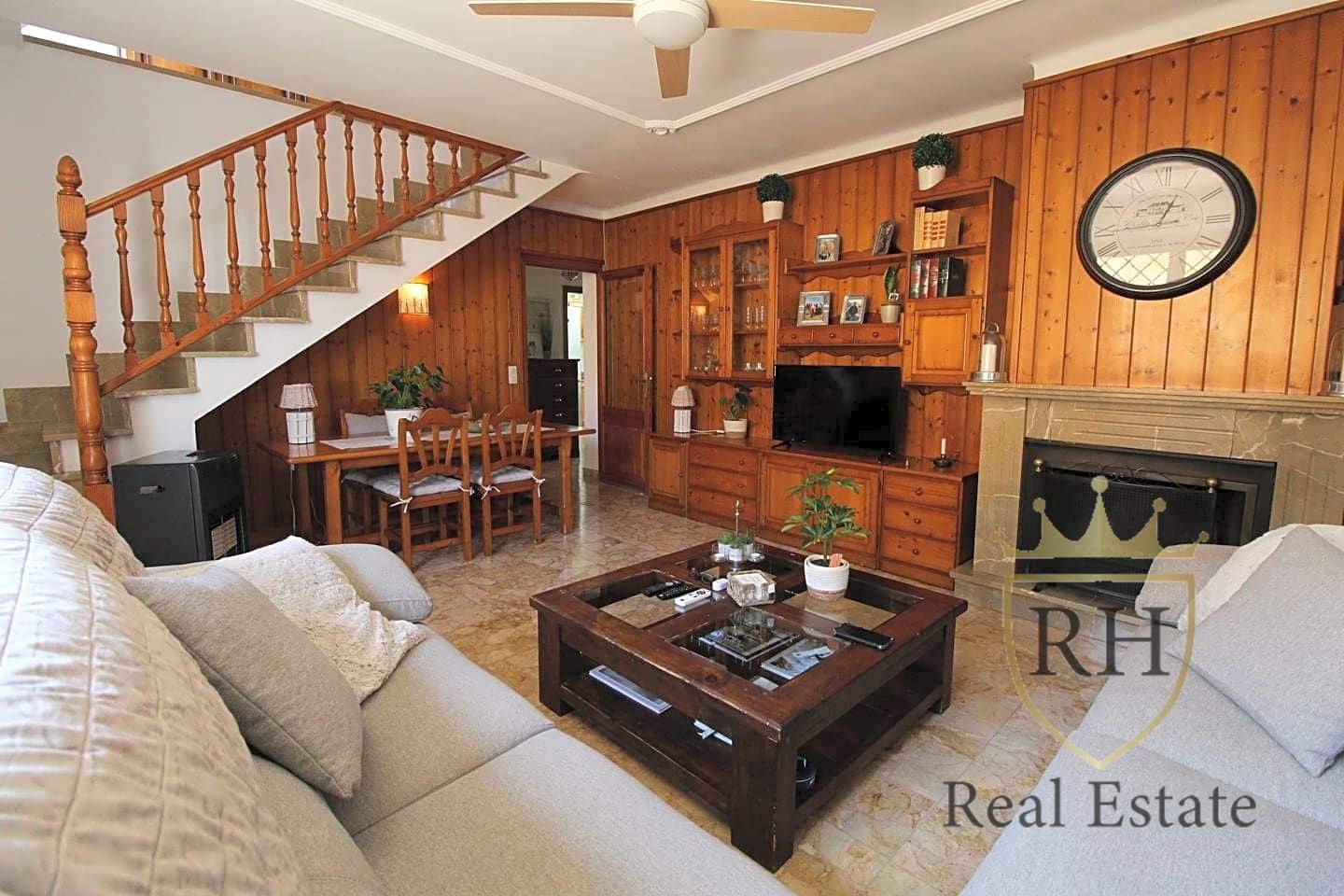 3 soveværelse Villa til salg i Alaro med garage - € 580.000 (Ref: 8374419)