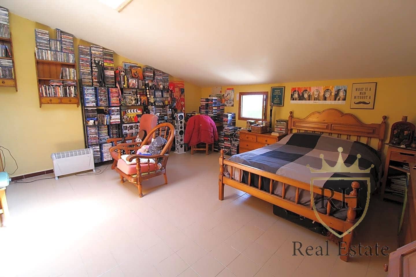 3 soveværelse Villa til salg i Alaro med garage - € 580.000 (Ref: 8374419)