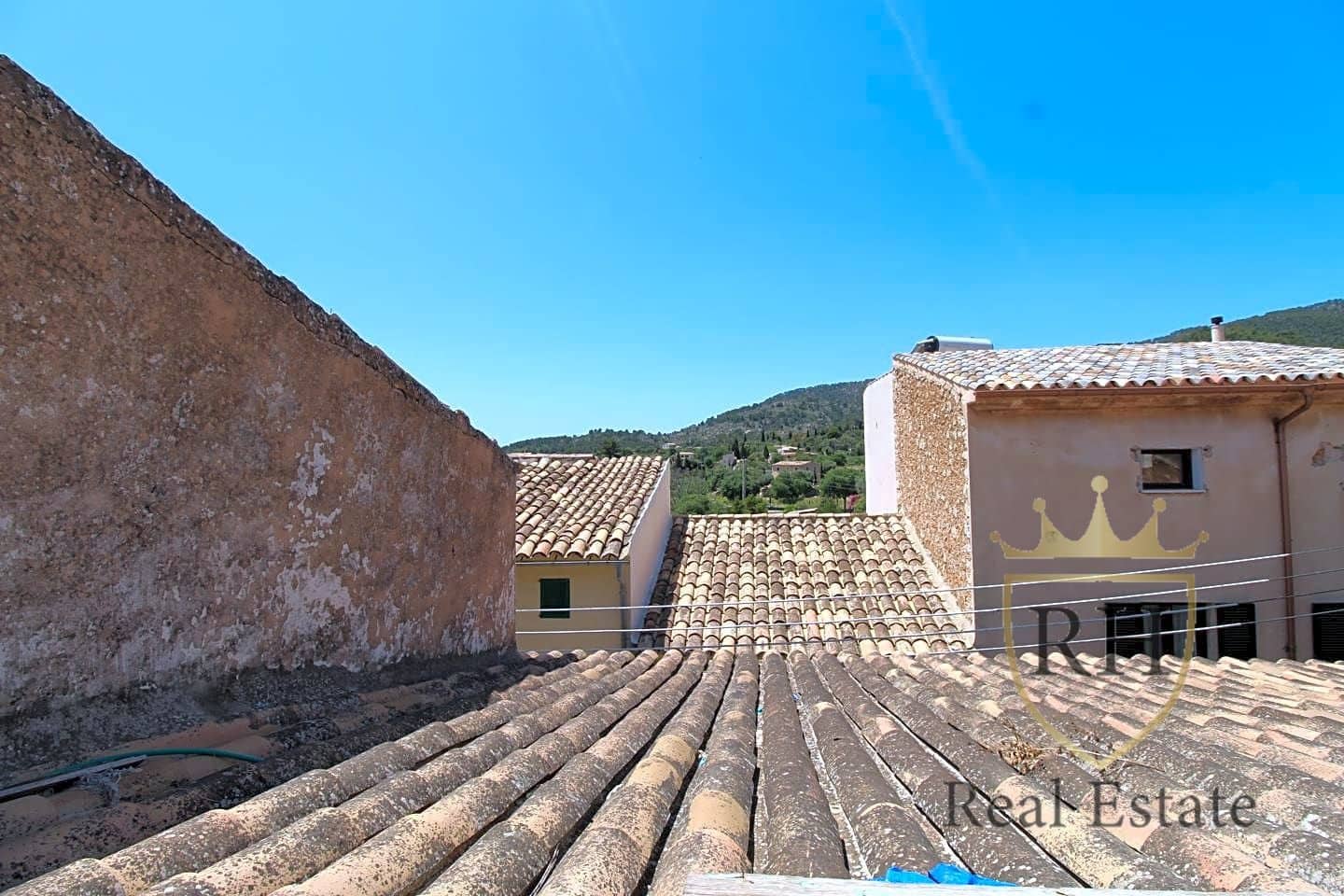 3 soveværelse Villa til salg i Alaro med garage - € 580.000 (Ref: 8374419)