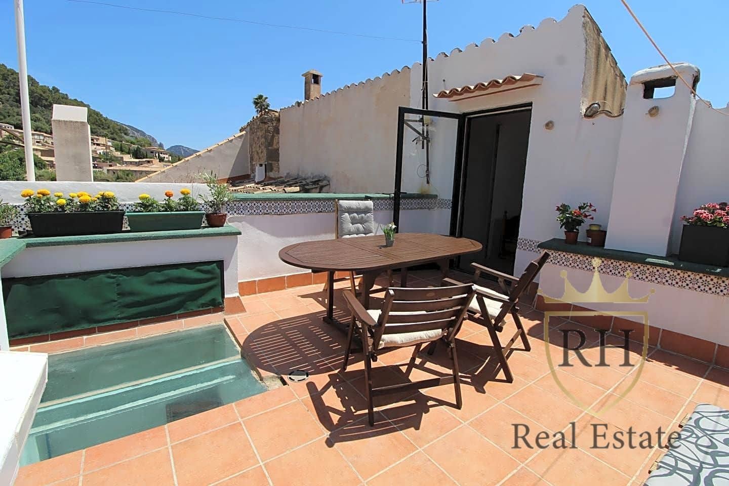 3 soveværelse Villa til salg i Alaro med garage - € 580.000 (Ref: 8374419)