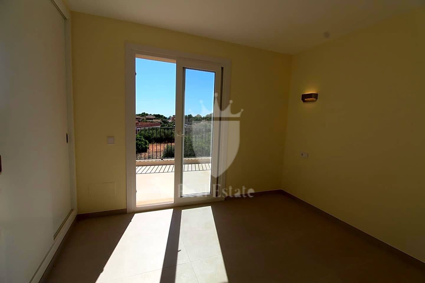 3 soveværelse Villa til salg i Campos med swimmingpool garage - € 745.000 (Ref: 8374444)