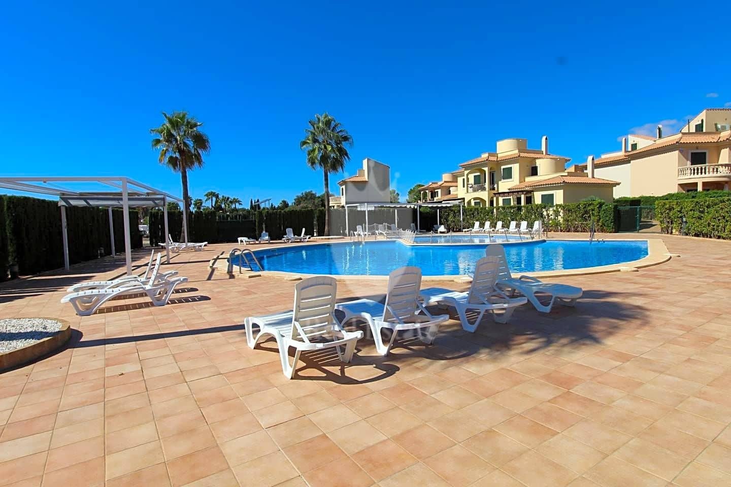 3 soveværelse Villa til salg i Campos med swimmingpool garage - € 745.000 (Ref: 8374444)