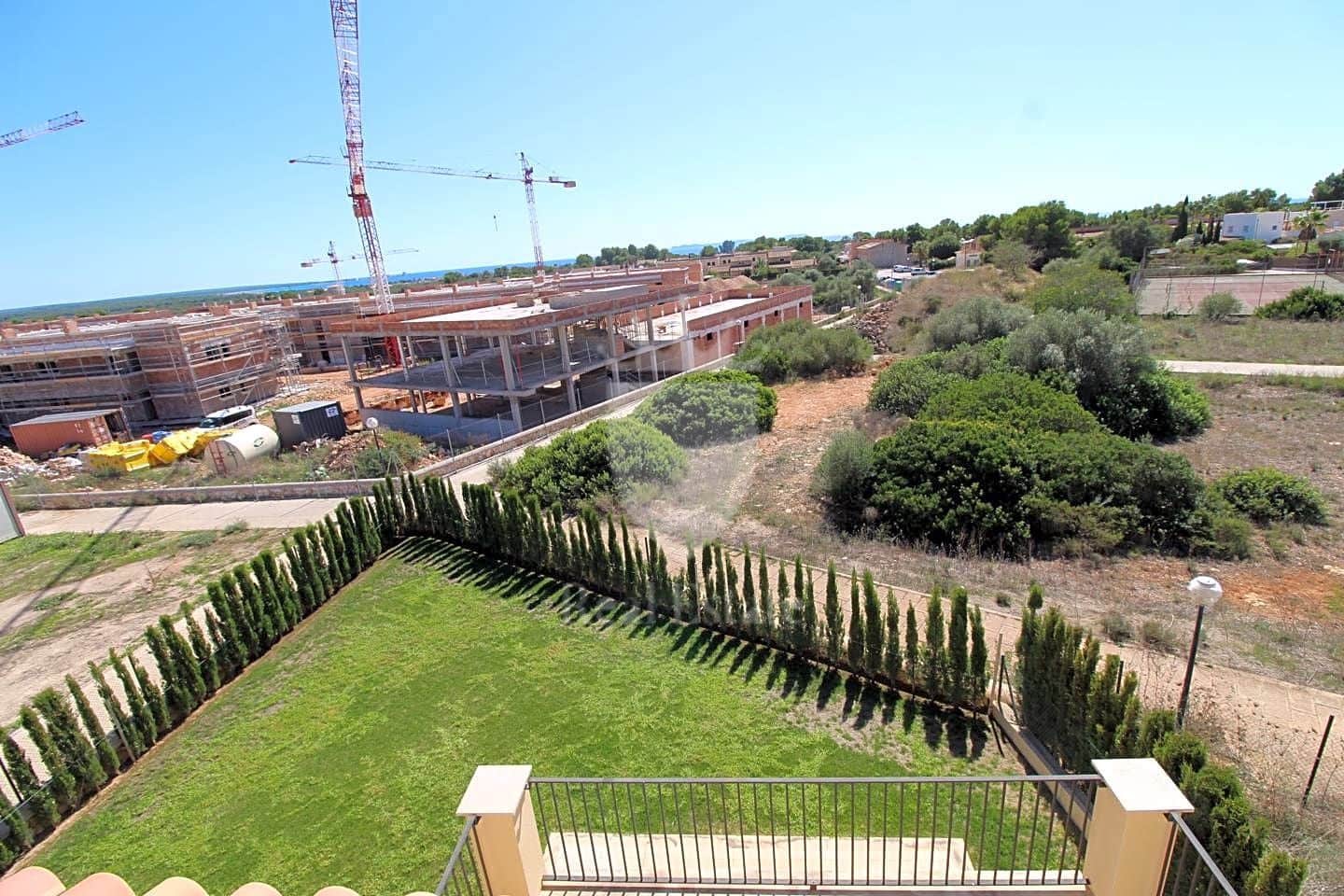 3 soveværelse Villa til salg i Campos med swimmingpool garage - € 745.000 (Ref: 8374444)