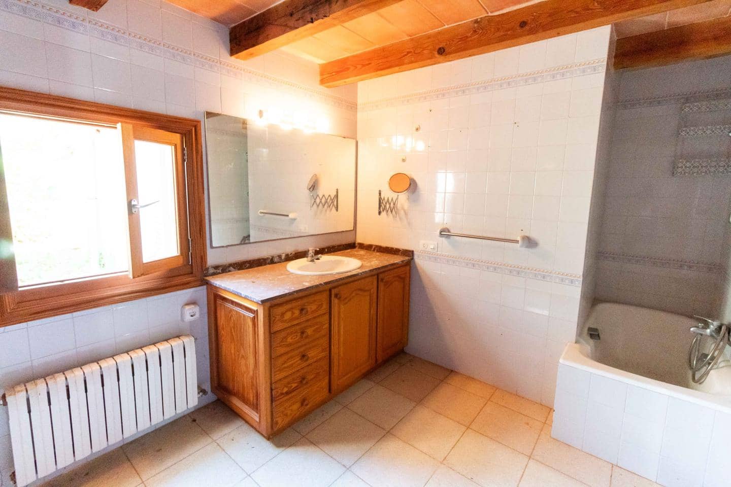 5 soverom Finca/Herregård til salgs i Santanyi med svømmebasseng garasje - € 950 000 (Ref: 8390186)