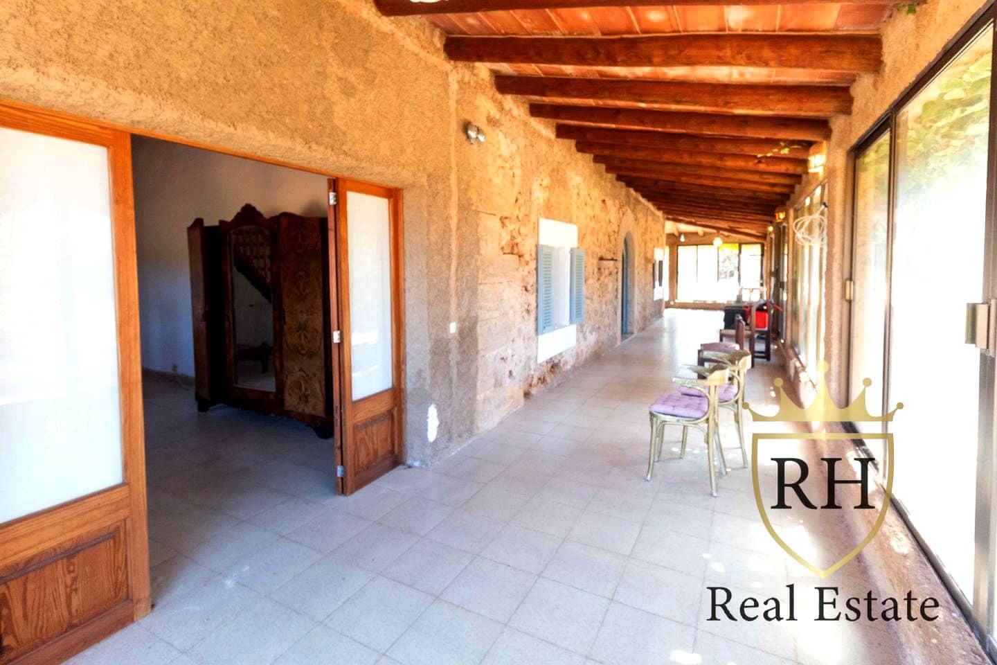 5 makuuhuone Maalaistalo myytävänä paikassa Santanyi mukana uima-altaan 
autotalli - 950 000 € (Ref: 8390186)