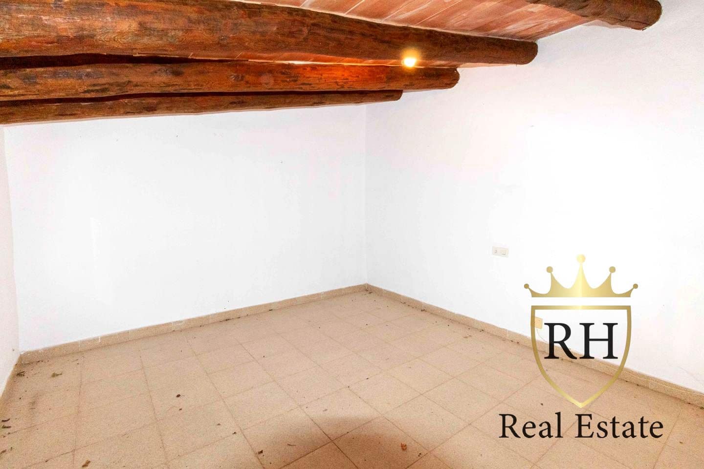 5 makuuhuone Maalaistalo myytävänä paikassa Santanyi mukana uima-altaan 
autotalli - 950 000 € (Ref: 8390186)