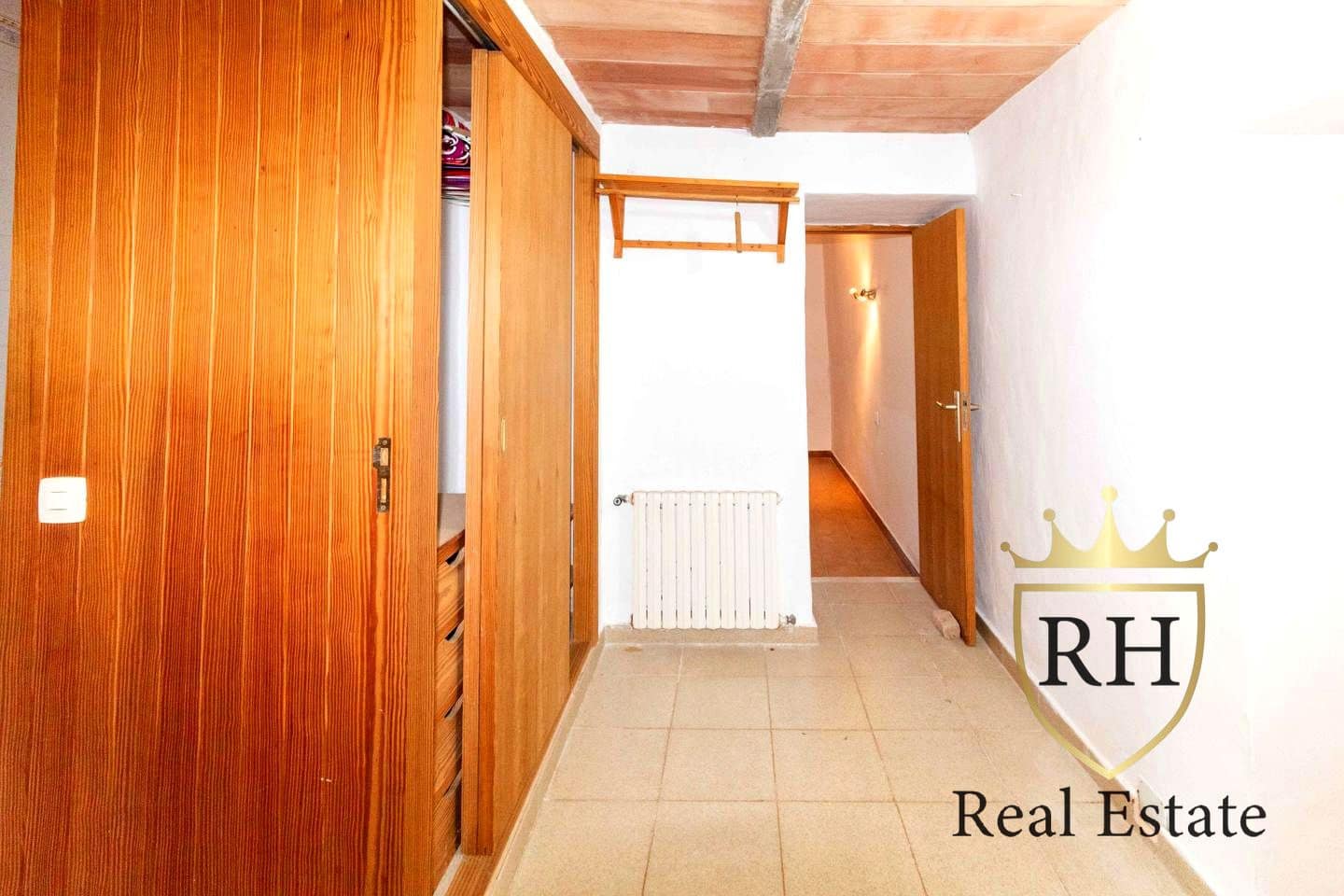 5 makuuhuone Maalaistalo myytävänä paikassa Santanyi mukana uima-altaan 
autotalli - 950 000 € (Ref: 8390186)