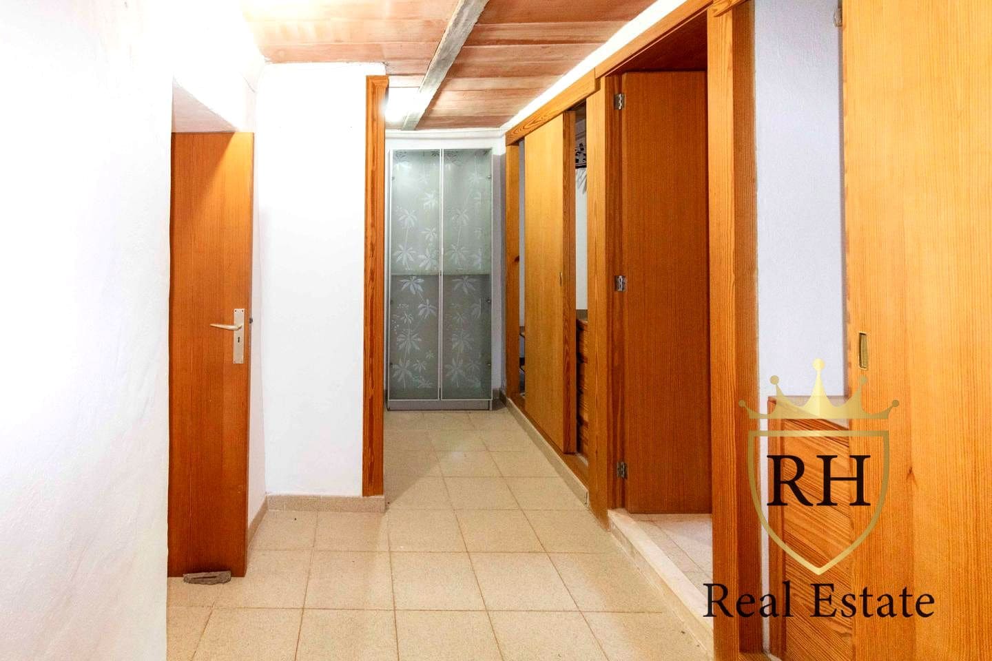 5 makuuhuone Maalaistalo myytävänä paikassa Santanyi mukana uima-altaan 
autotalli - 950 000 € (Ref: 8390186)