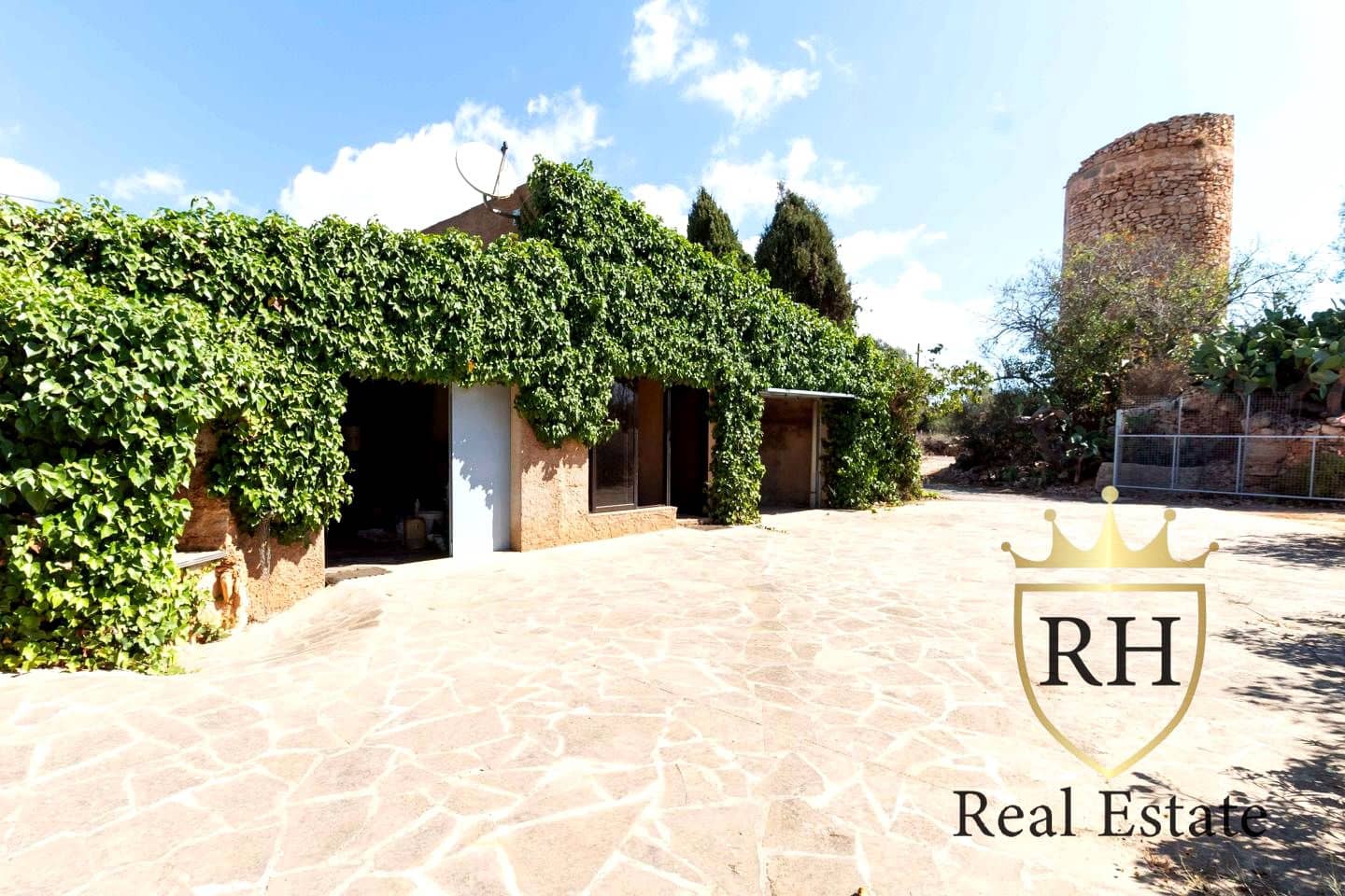 5 makuuhuone Maalaistalo myytävänä paikassa Santanyi mukana uima-altaan 
autotalli - 950 000 € (Ref: 8390186)