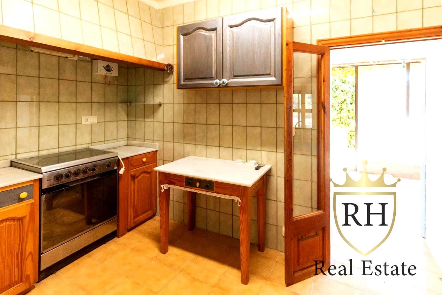 5 makuuhuone Maalaistalo myytävänä paikassa Santanyi mukana uima-altaan 
autotalli - 950 000 € (Ref: 8390186)