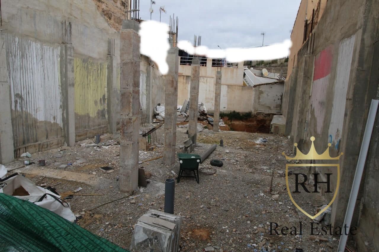 Teren niezagospodarowany na sprzedaż w Palma de Mallorca - 350 000 € (Ref: 8697418)