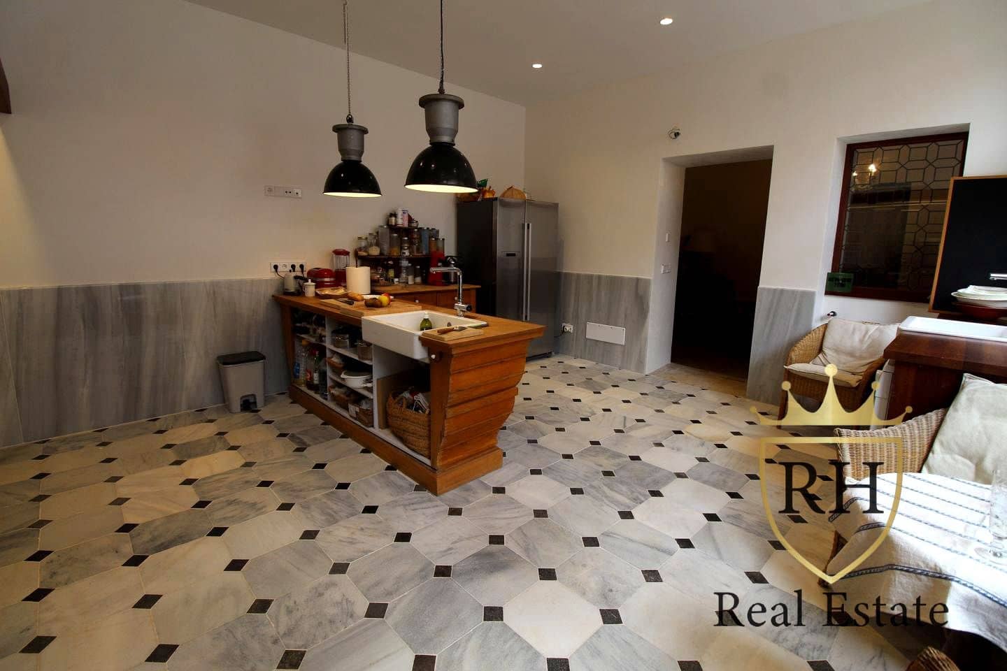 2 soveværelse Villa til salg i Porreres med garage - € 1.890.000 (Ref: 8779803)