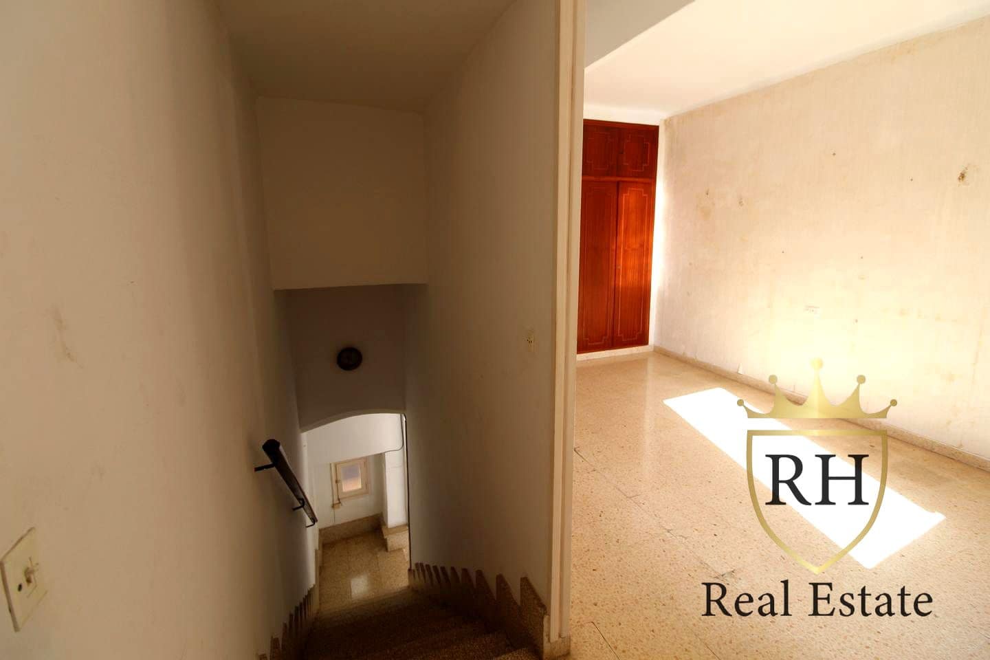 3 bedroom Flat for sale in Palma de Mallorca - € 700,000 (Ref: 8780887)