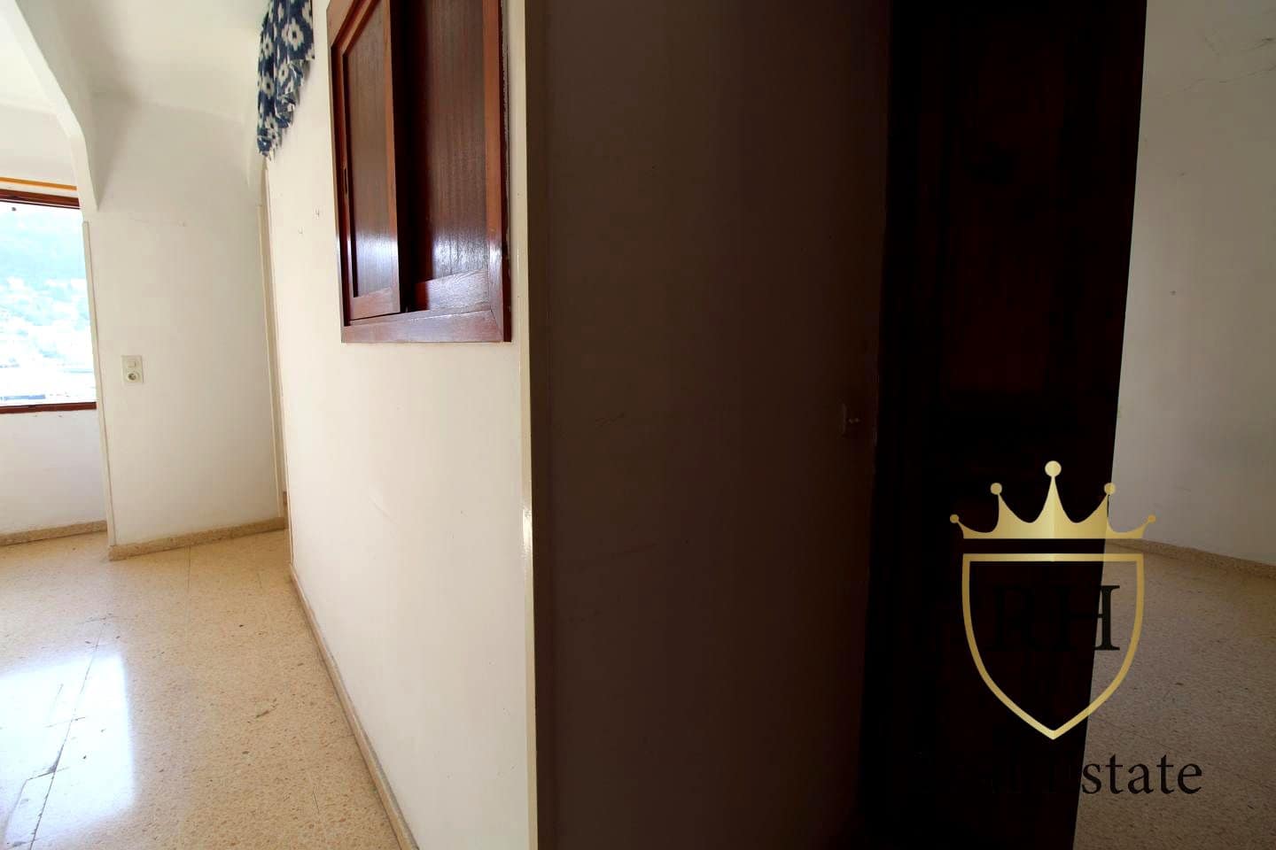 3 bedroom Flat for sale in Palma de Mallorca - € 700,000 (Ref: 8780887)