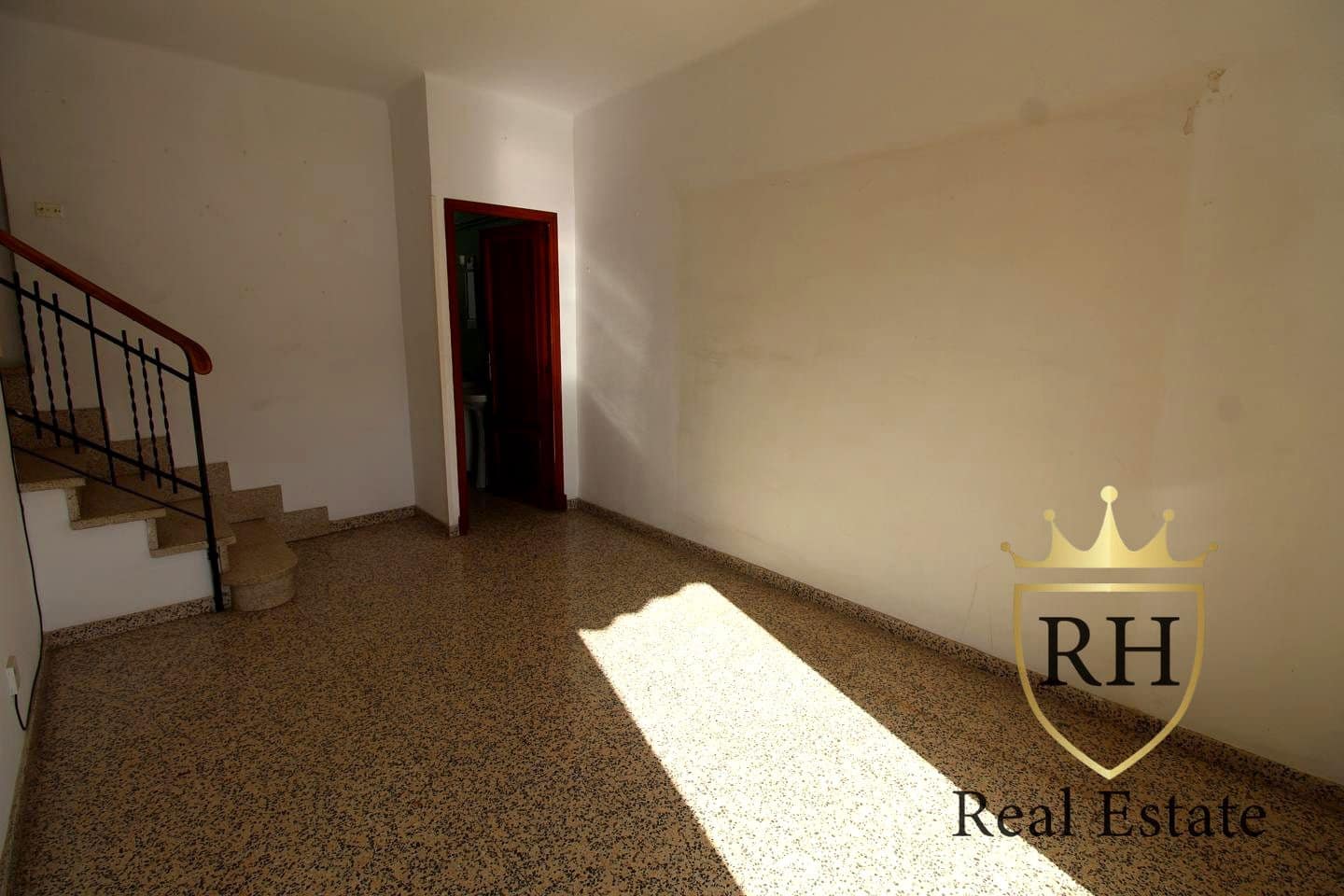 3 bedroom Flat for sale in Palma de Mallorca - € 700,000 (Ref: 8780887)
