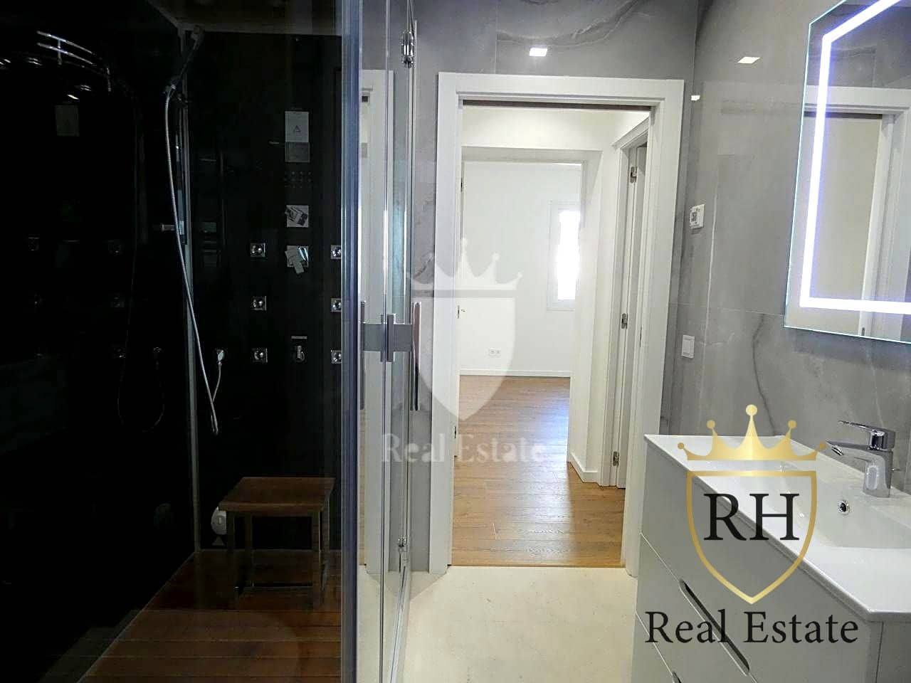 3 slaapkamer Flat te koop in Palma de Mallorca - € 630.000 (Ref: 8866179)