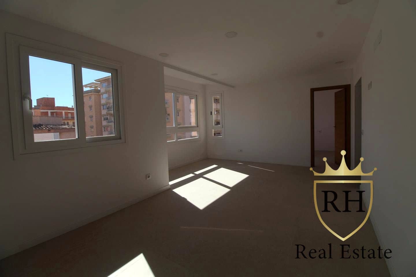 Piso de 3 habitaciones en Palma de Mallorca en venta - 450.000 € (Ref: 9130180)