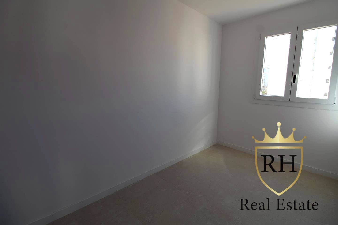 Piso de 3 habitaciones en Palma de Mallorca en venta - 450.000 € (Ref: 9130180)