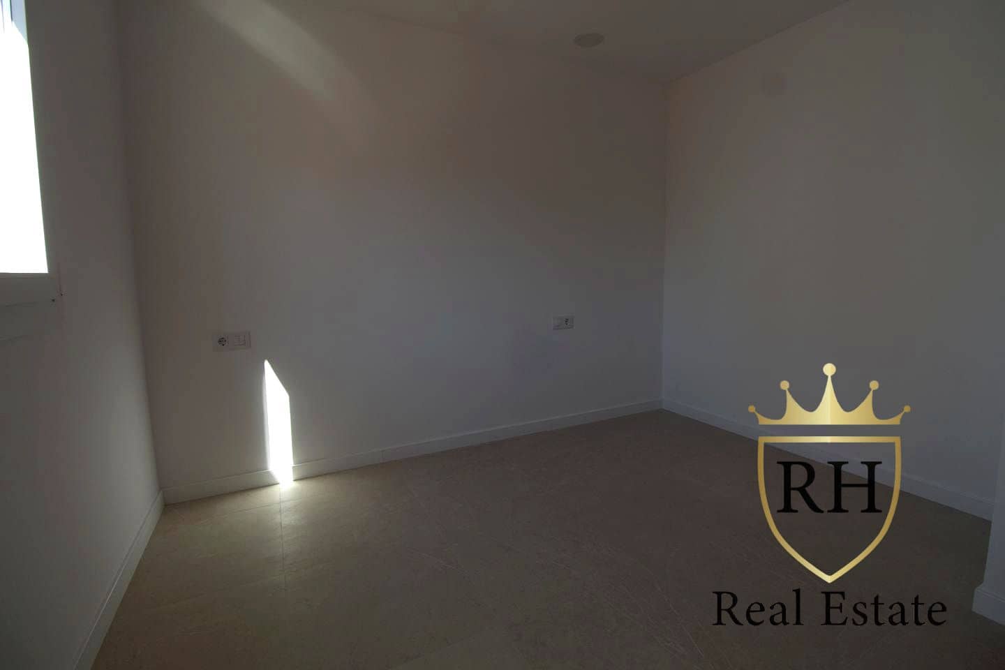 Piso de 3 habitaciones en Palma de Mallorca en venta - 450.000 € (Ref: 9130180)