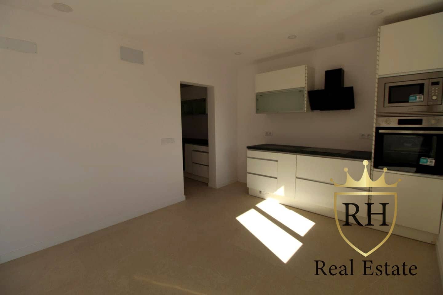 Piso de 3 habitaciones en Palma de Mallorca en venta - 450.000 € (Ref: 9130180)